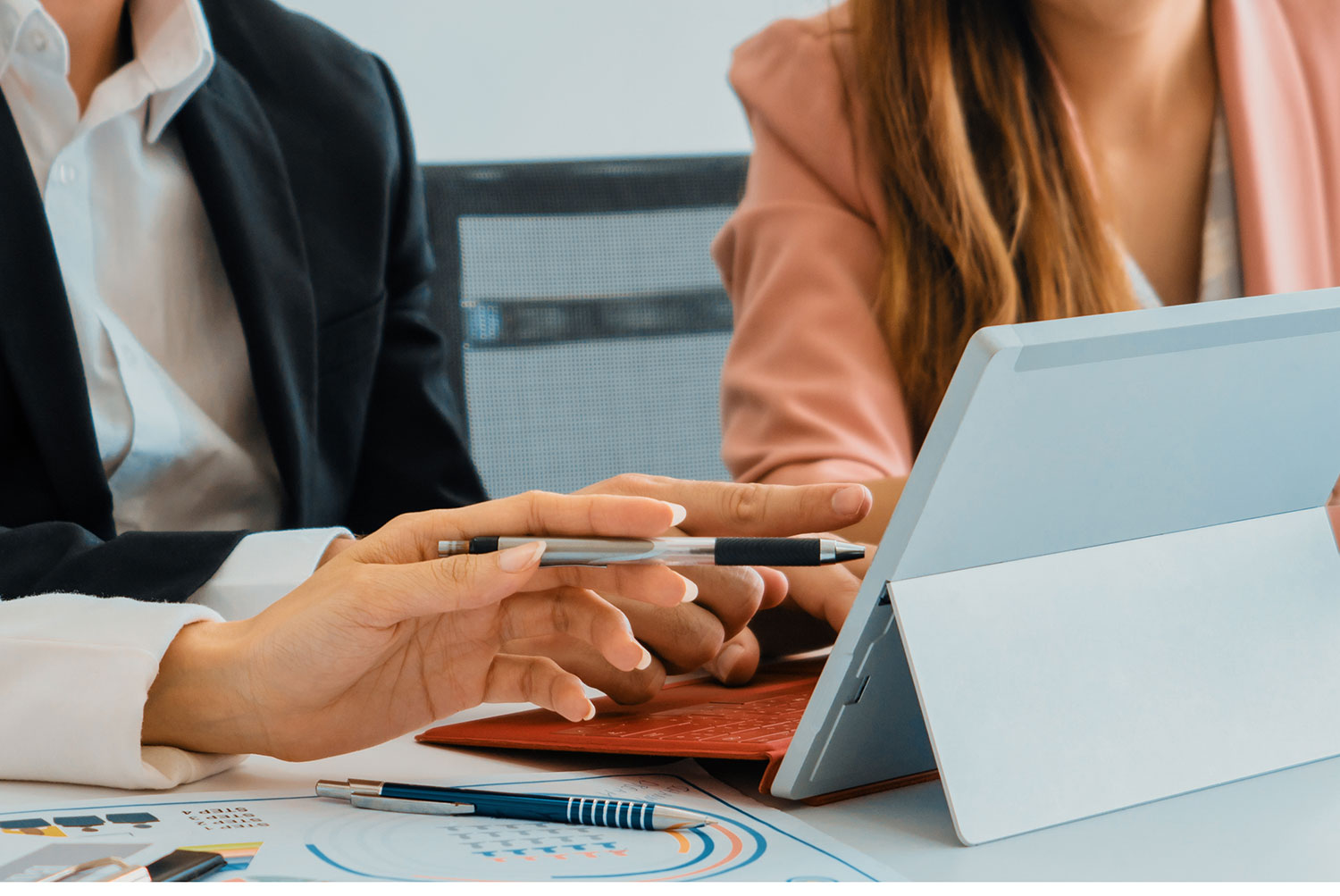 Abogados-asesores-de-empresas-en-Santa Coloma de Gramenet y Badalona